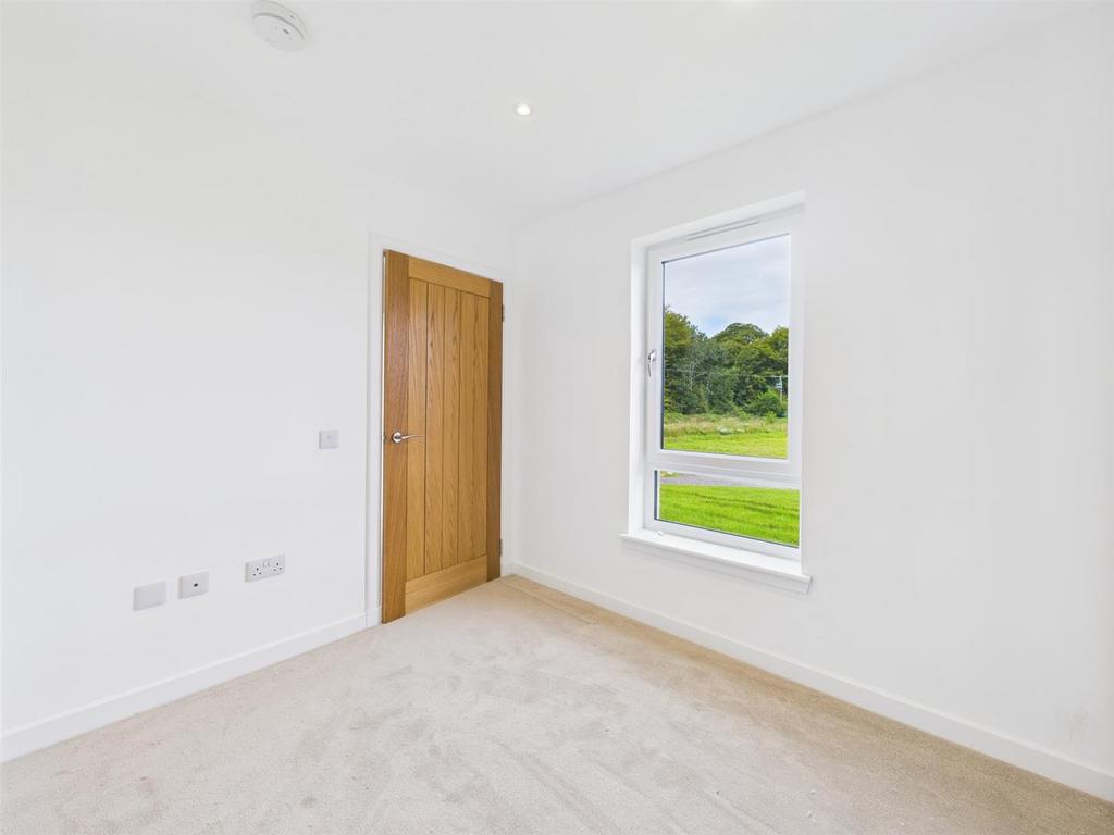Office/Ground floor bedroom