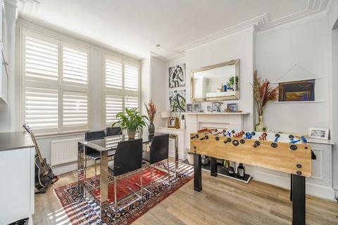 46 Humbolt Road, London, W6 8QJ
