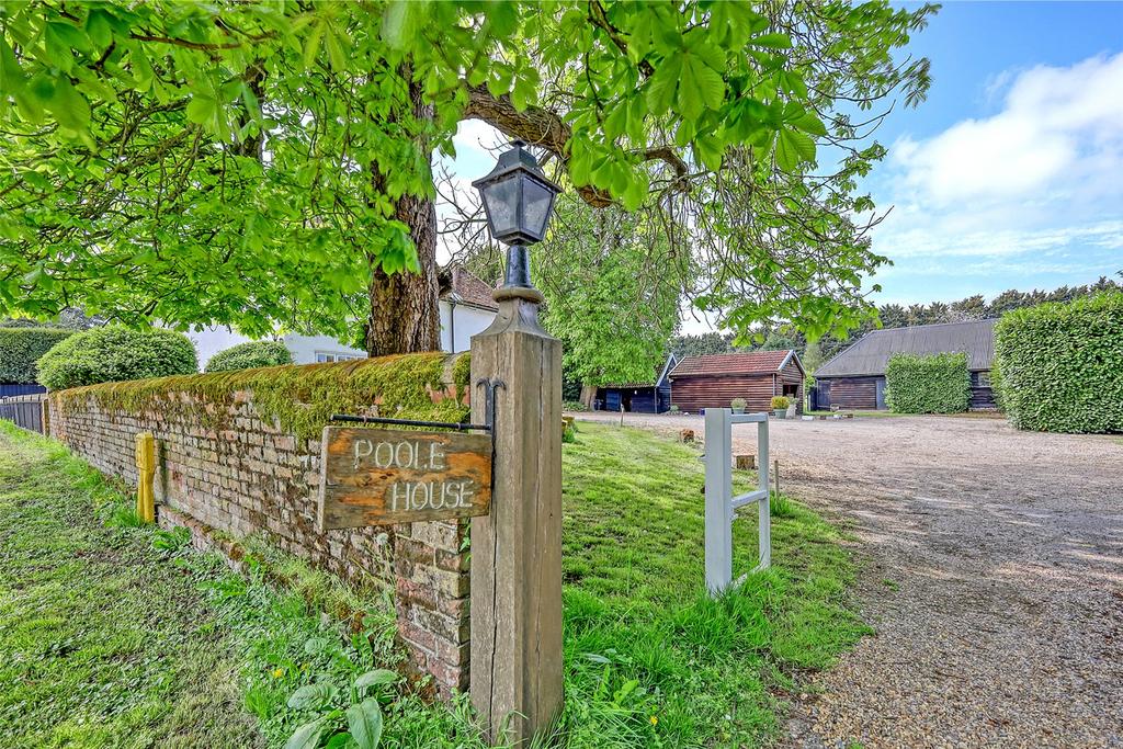 Entrance Drive