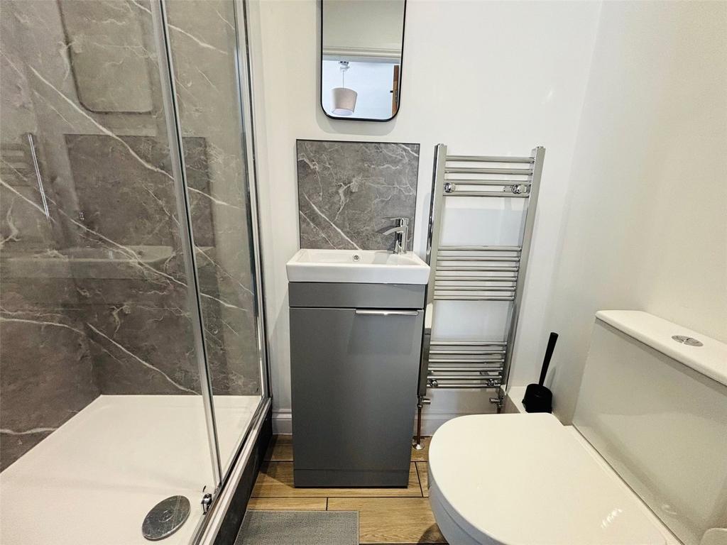 Ensuite