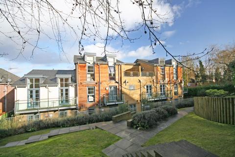 undefined, Kingsmead Road, High Wycombe, HP11