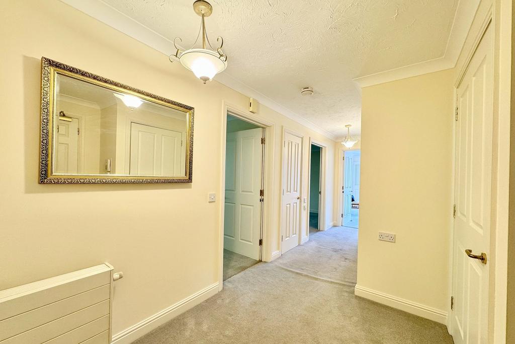 Brompton Court, St Stephens Road, Bournemouth, BH2 - View 3