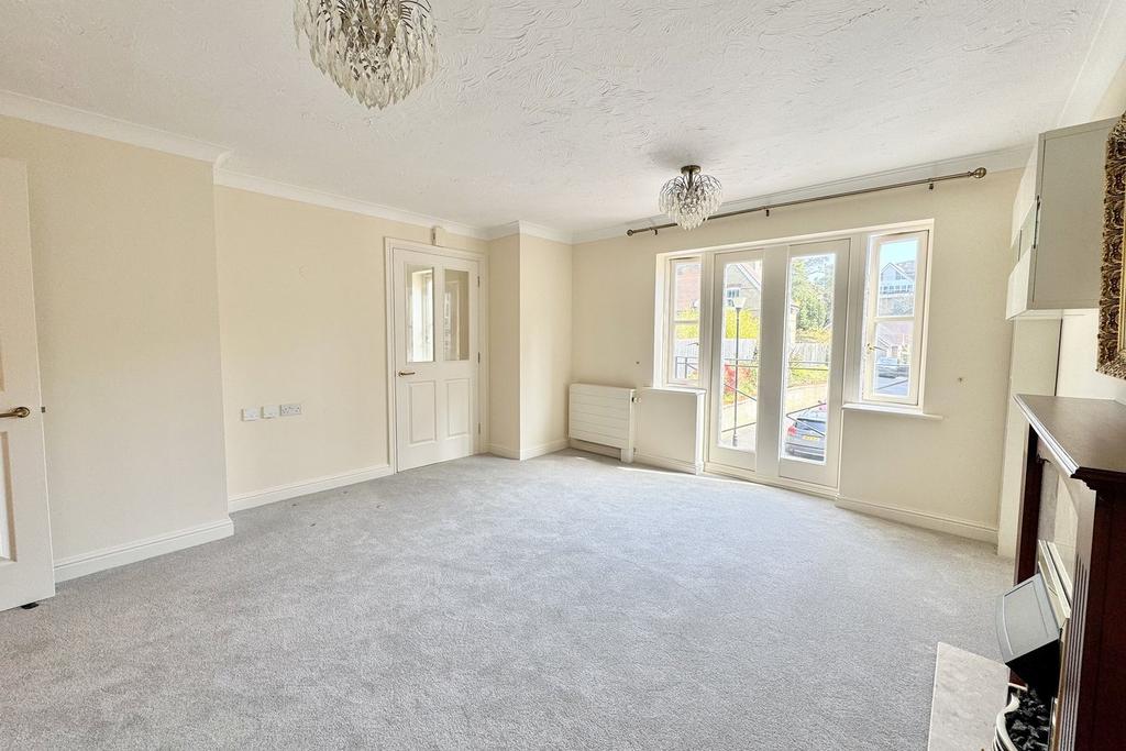 Brompton Court, St Stephens Road, Bournemouth, BH2 - View 6