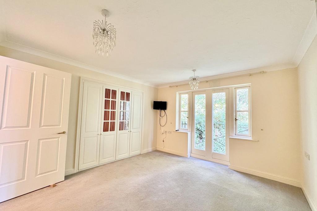 Brompton Court, St Stephens Road, Bournemouth, BH2 - More