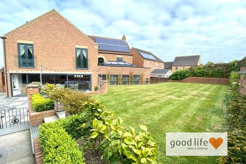 10 Beechbrooke, Ryhope, Sunderland, SR2 0NZ