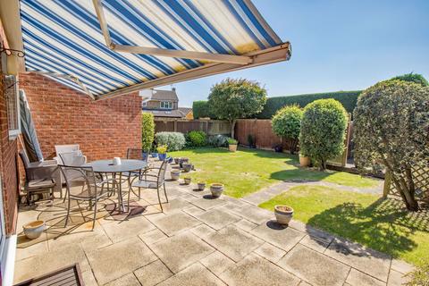4 bedroom detached house for sale, Long Close, Corby NN18