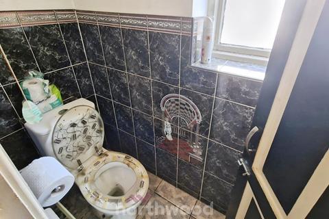 3 bedroom semi-detached house for sale, Briar Road, Doncaster DN6
