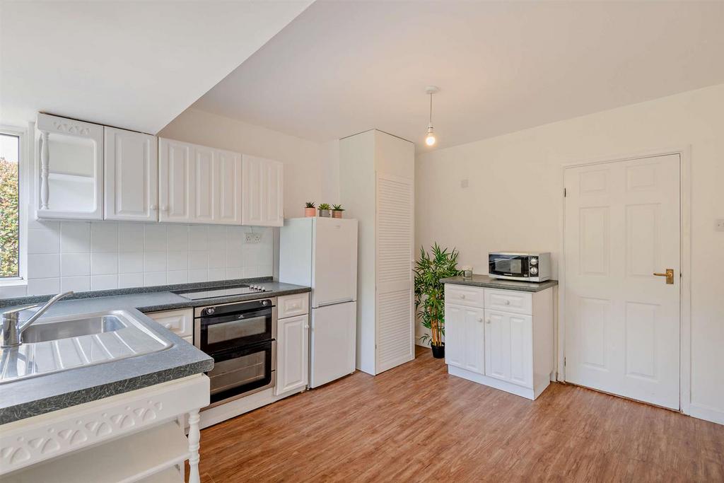 8647385-interior03-800.jpg