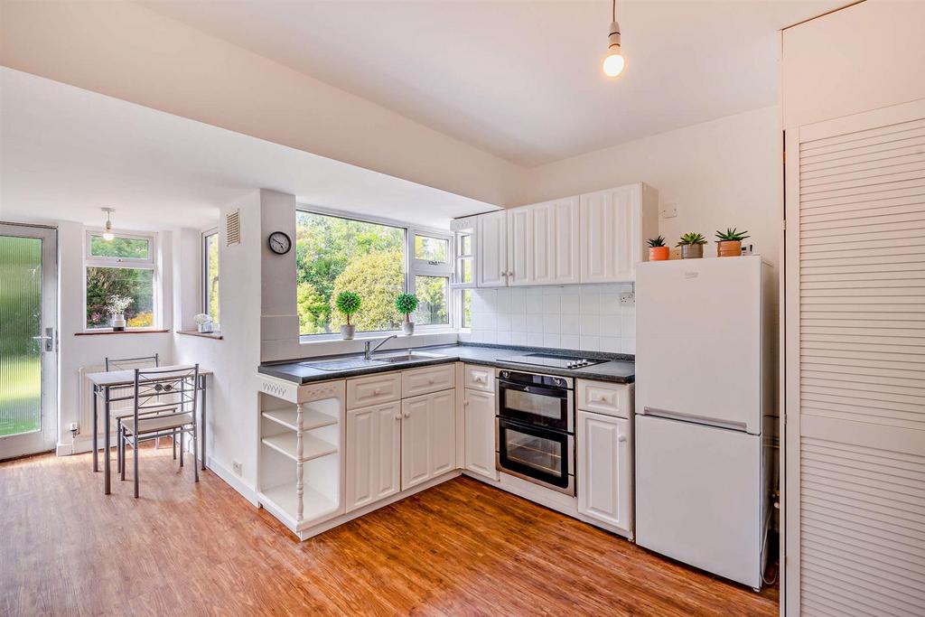 8647385-interior01-800.jpg