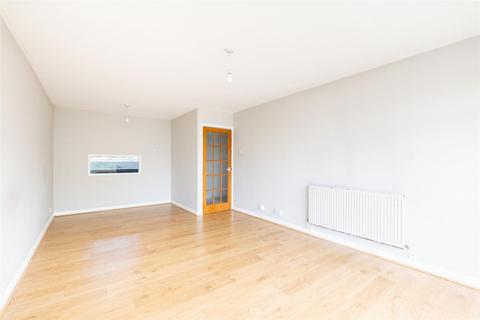 9 Glena Mount, Sutton, SM1 4HW