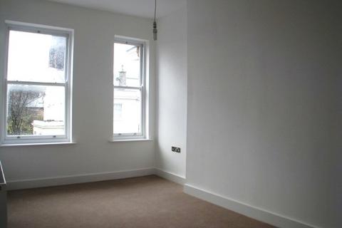 2 bedroom flat to rent, Catharine Street, Liverpool L8