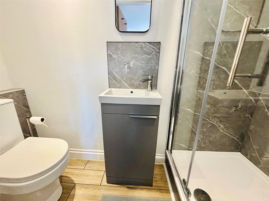 Ensuite