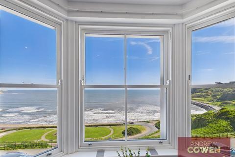 2 bedroom flat for sale, Queens Parade, Scarborough YO12
