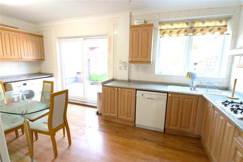 3 bedroom terraced house to rent, Larkway Close, Kingsbury NW9