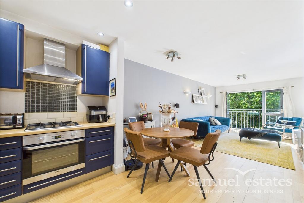Kitchen/Living area