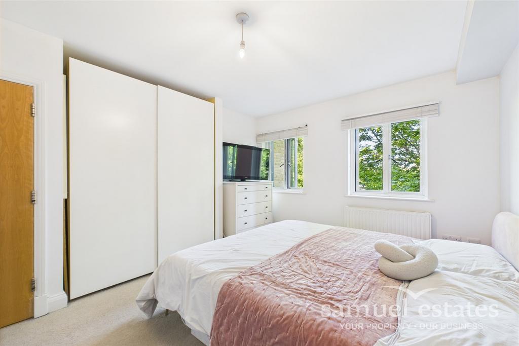 Main Bedroom