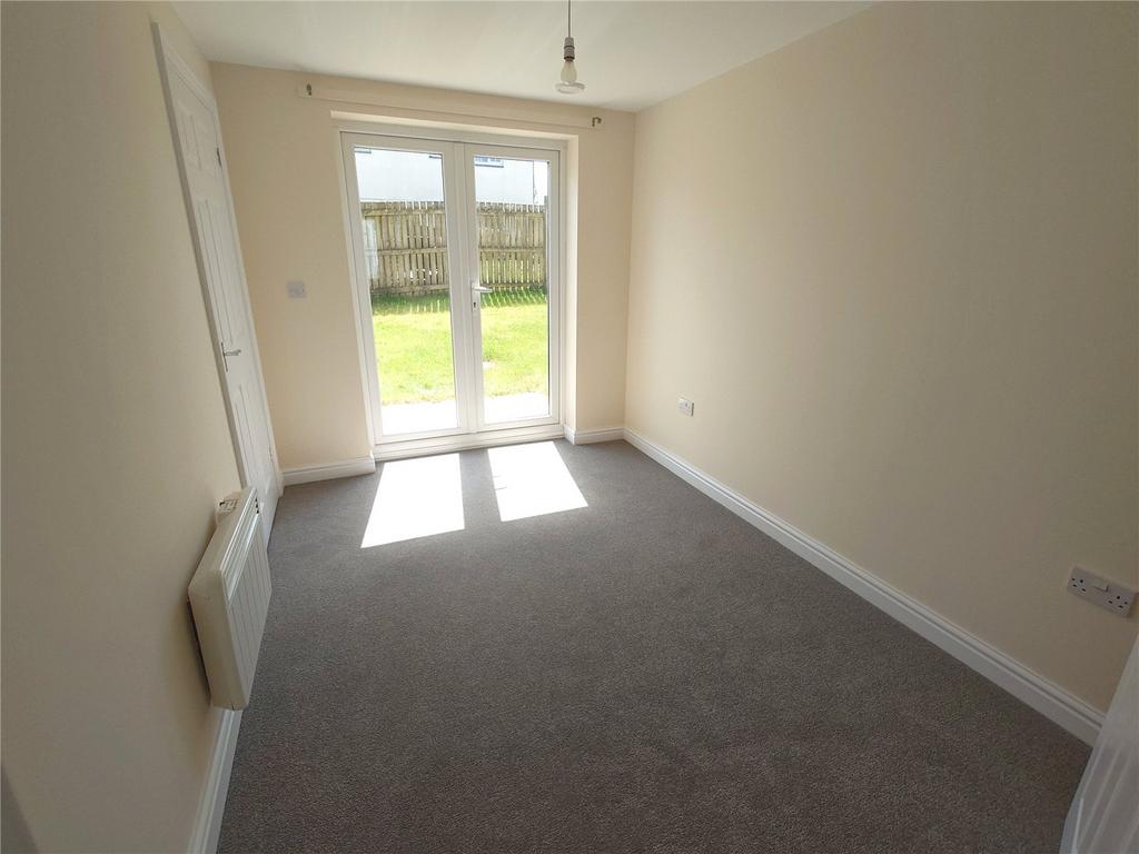 Reception/Bedroom