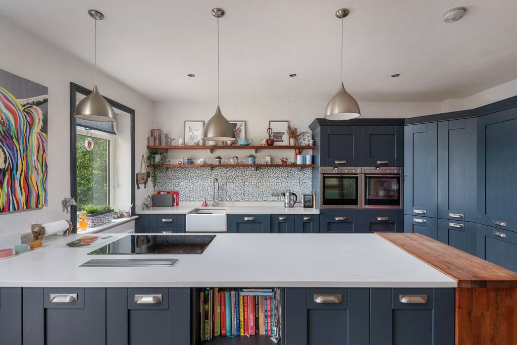 Kitchen/Breakfast 3
