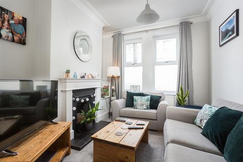 3 bedroom house for sale, Moss Street, York