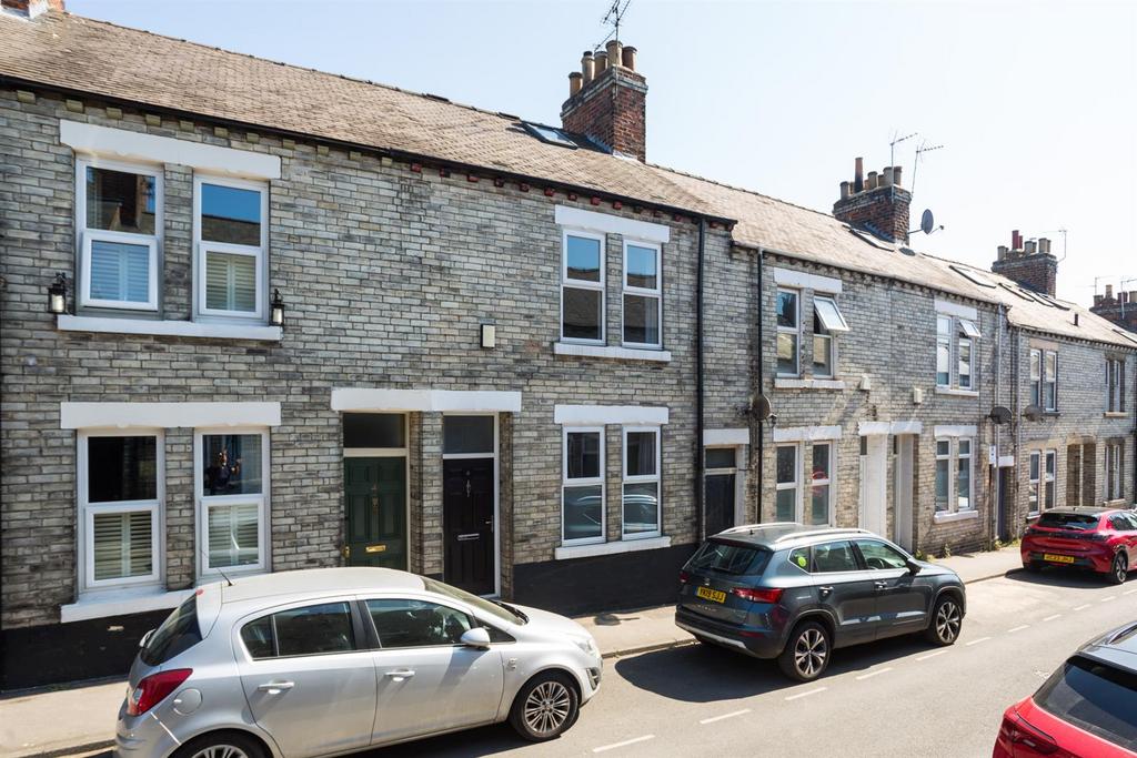 6 Moss Street