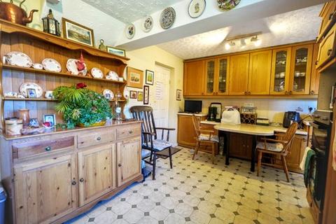3 bedroom semi-detached house for sale, Alsa Gardens, Elsenham CM22