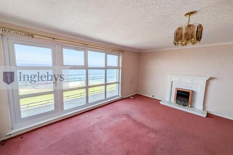 2 bedroom apartment for sale, De Brus Court, Marine Parade, Saltburn-By-The-Sea