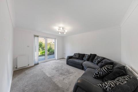 52 Viscount Road, Padgate, Warrington, WA2 0AF