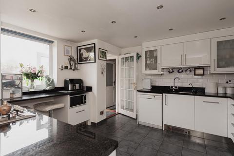 108 Rosebery Road, Epsom, KT18 6AA