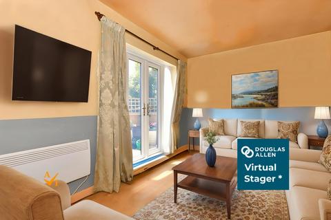 2 bedroom end of terrace house for sale, Radwinter Avenue, Wickford, Essex