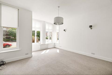 2 bedroom ground floor flat for sale, Sandgate Road, Folkestone, CT20