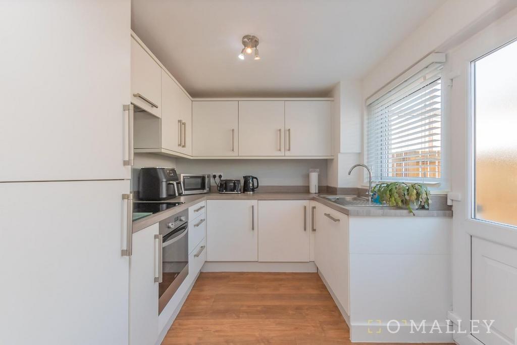 Kitchen 1