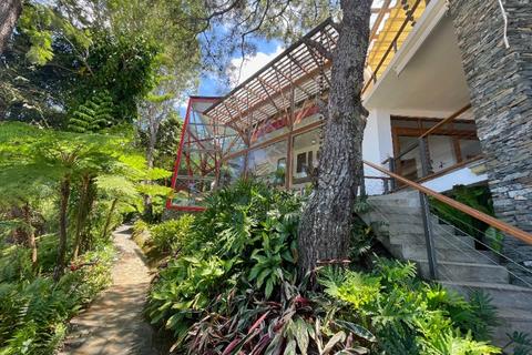 4 bedroom villa, La Jamaca de Dios