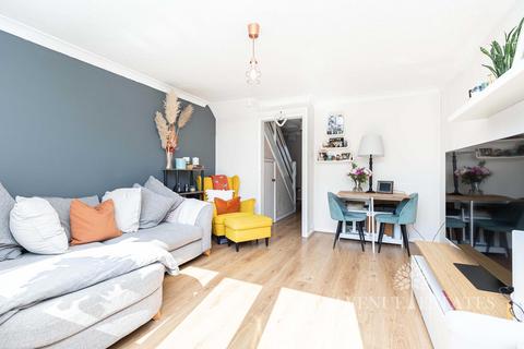 2 bedroom end of terrace house for sale, Cucklington Gardens, Bournemouth BH9