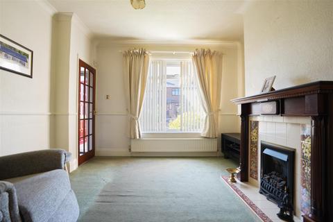 18 Midfield Road, Sheffield, S10 1SU
