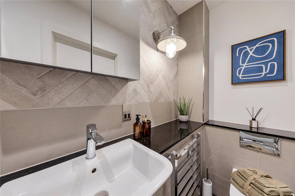 Ensuite