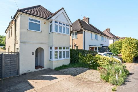 4 bedroom detached house for sale, Beckingham Road, Guildford, Surrey, GU2