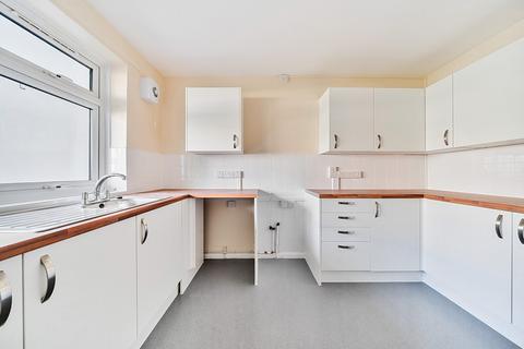 3 bedroom maisonette for sale, Dartmouth Road, London