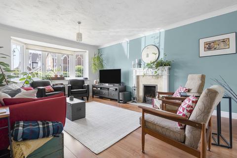 4 bedroom detached house for sale, Turnstone Green, Bicester, OX26
