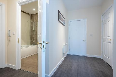 undefined, Main Street, Shirley B90