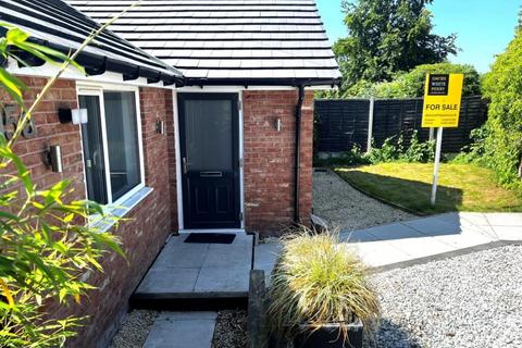 3 bedroom property for sale, Fishers Lock, Newport