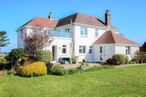 4 bedroom property for sale, Camp de L'Eglise, St Saviour's, Guernsey, GY7