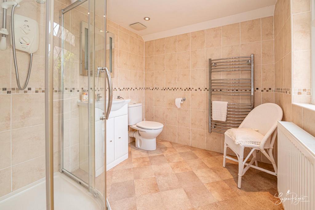 Ensuite