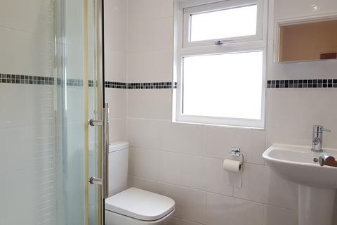 61 Hanworth Road, Warwick, CV34 5DY