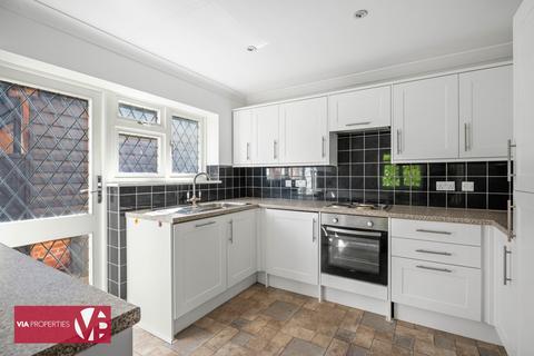 4 bedroom detached house for sale, Middle Street, Waltham Abbey EN9