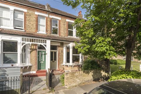 4 Lenham Road, London, SE12 8QN