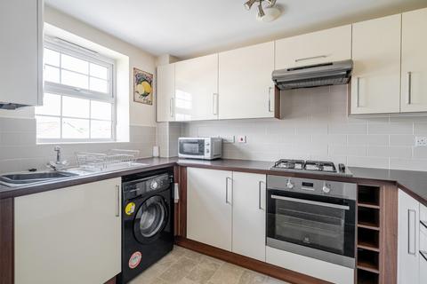 2f Bowthorpe Drive, Brockworth, Gloucester, GL3 4FS