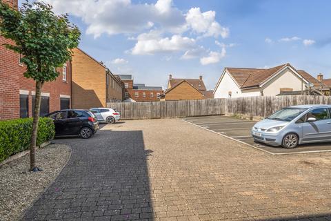 2f Bowthorpe Drive, Brockworth, Gloucester, GL3 4FS