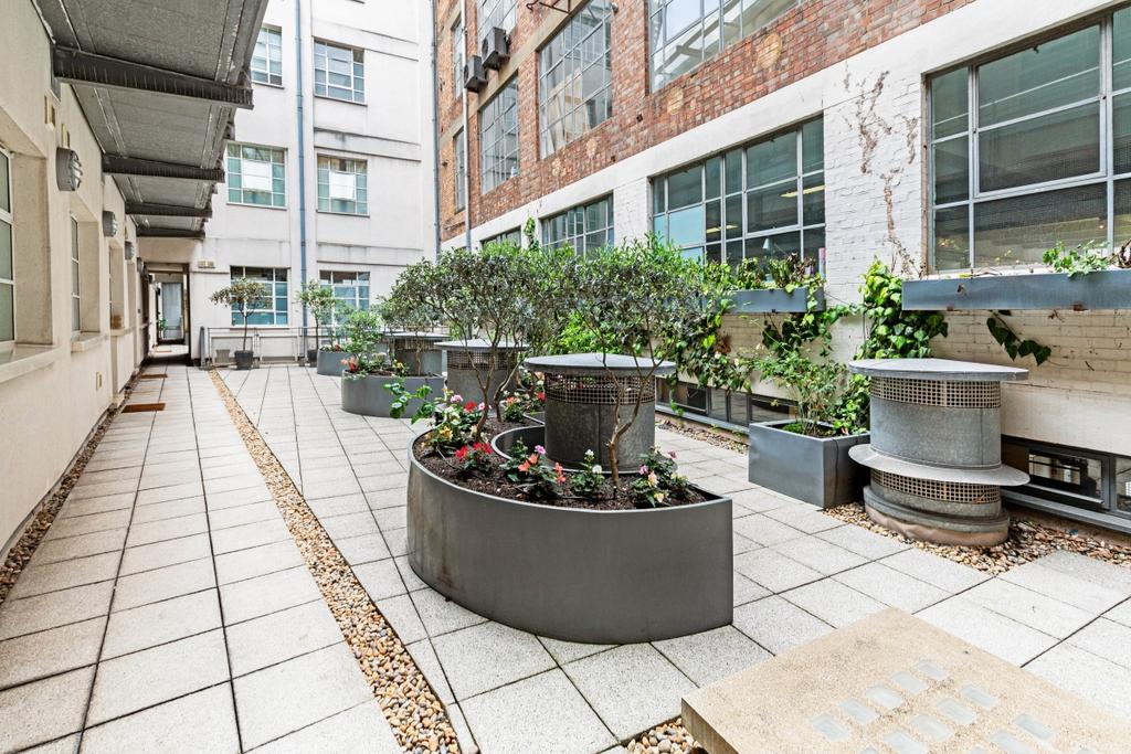 KFH-Wallis Building-