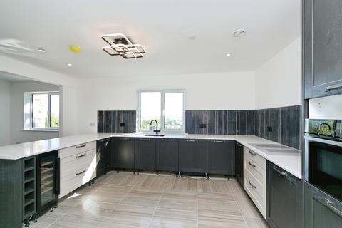 5 bedroom detached house for sale, Bryn Derw, Abergele LL22