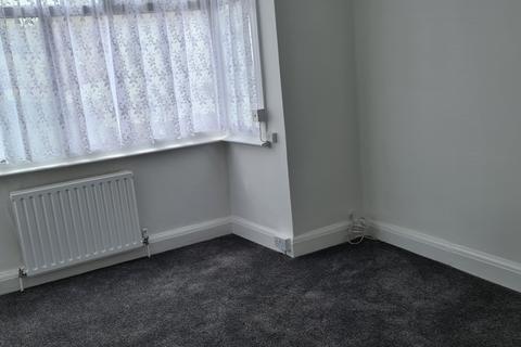 1 bedroom flat for sale, Wealdstone, HA3